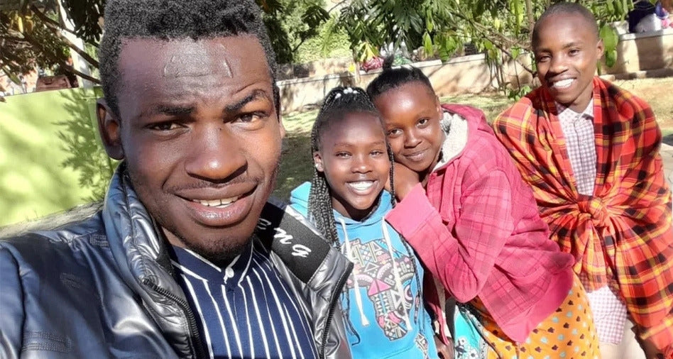 Adolescents d’un projet soutenu à Nairobi